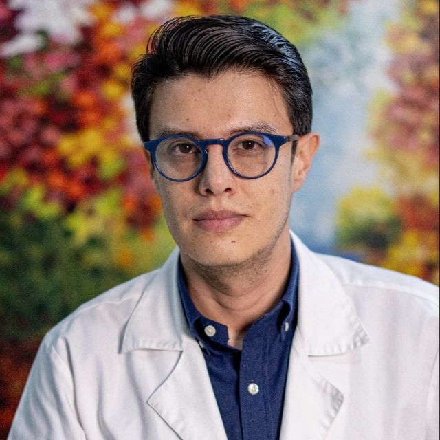 Dayron Fernando Martínez, Oftalmólogo Dosquebradas