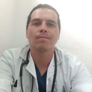 Acercar imagen: Miroslav Medic , Médico general Villa Alemana