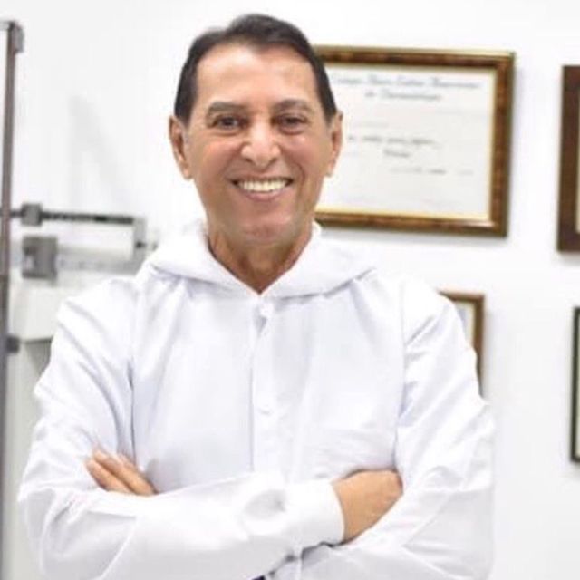 Adolfo Gomez, Dermatólogo Montería