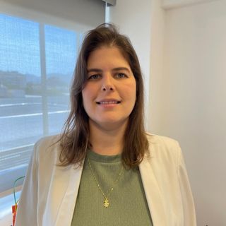 Joana Sardenberg Jazbik, Pediatra Rio de Janeiro