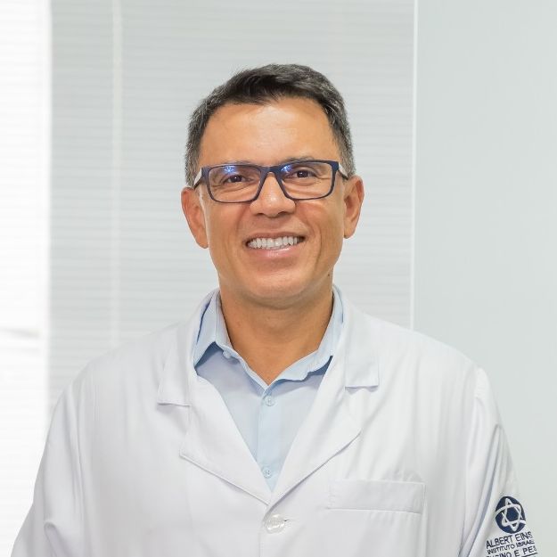 Jose Renato Lima Dos Santos, Urologista Colatina