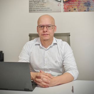 Gustav Bögel, Neurologista Santos