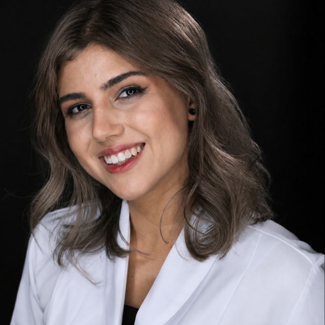 Nathalia Goes, Neurologista Rio de Janeiro