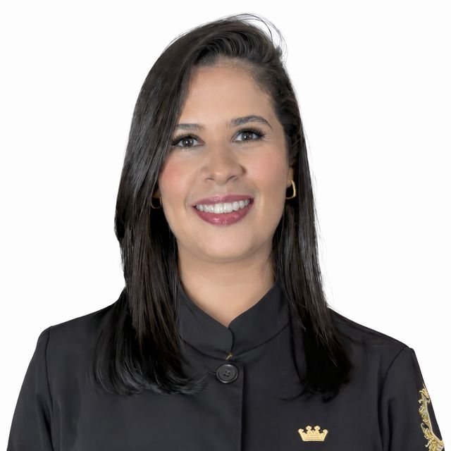 Monaliza C. R de Oliveira, Dentista São Paulo