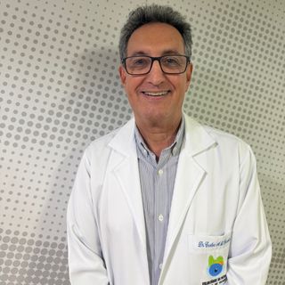 Carlos Alfredo Quiza Escobar, Oftalmologista Rio de Janeiro