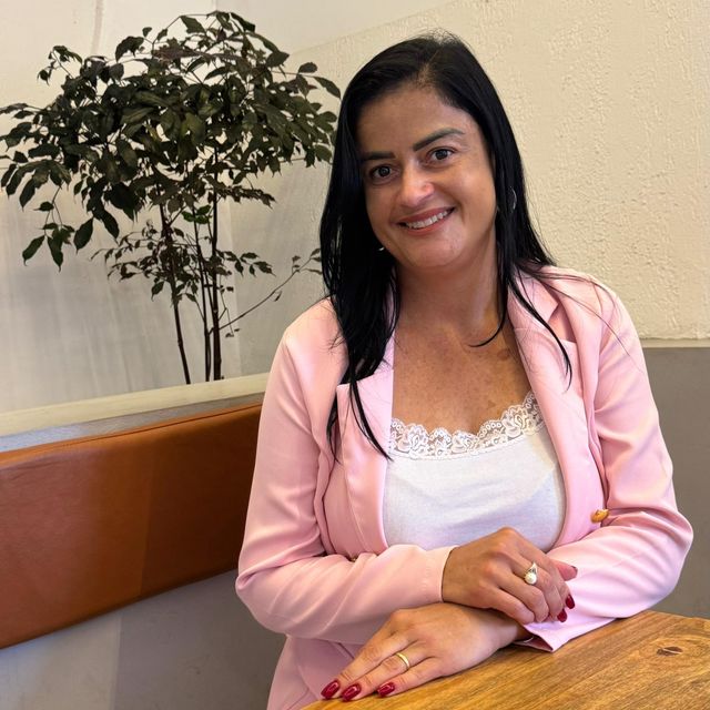 Ana Paula Barrêto, Endocrinologista Brasília