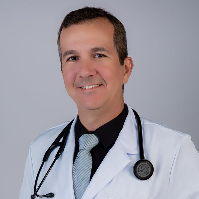 Reinaldo Figueiredo Neto, Cardiologista Aracaju