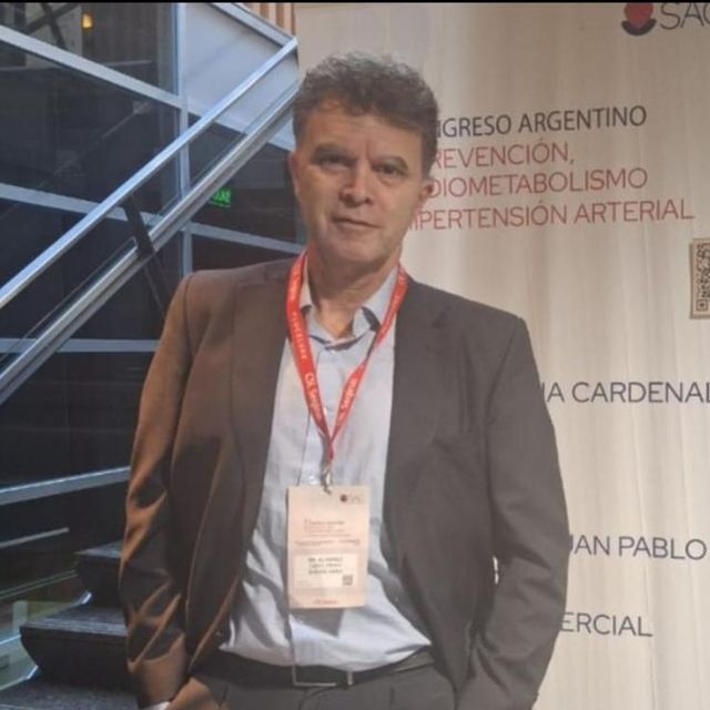 Carlos Alberto Alvarez, Cardiólogo Quilmes
