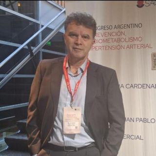 Acercar imagen: Carlos Alberto Alvarez, Cardiólogo Quilmes