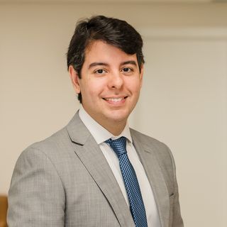 Ampliar imagem: Auricélio Batista, Neurocirurgião Recife