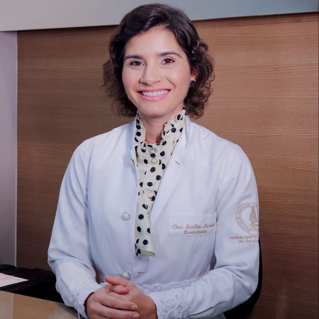 Suellen Lacerda Bezerra, Cardiologista Salvador
