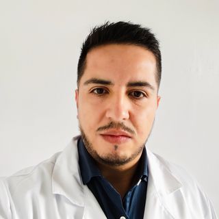 Acercar imagen: Helbert Martin V., Ortopedista y Traumatólogo Bogotá