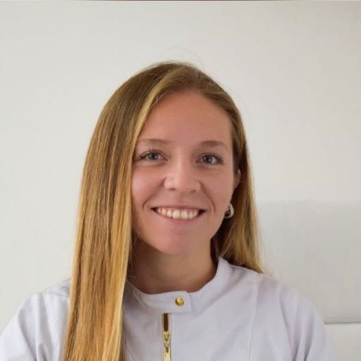 Isidora Ayala Madariaga, Dentista La Serena