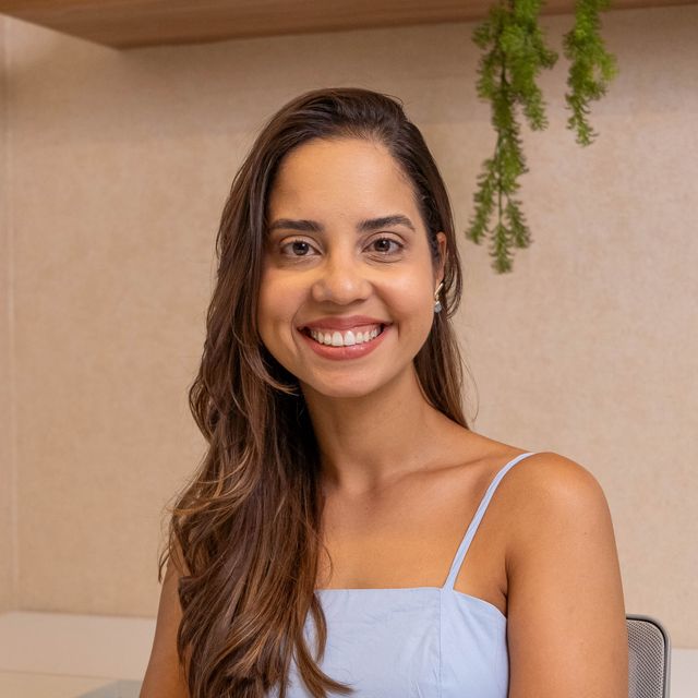 Ana Claudia Maia, Dentista Salvador