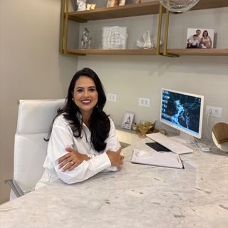 Daniele  Cavalcante Magnani , Dermatologista Campo Grande