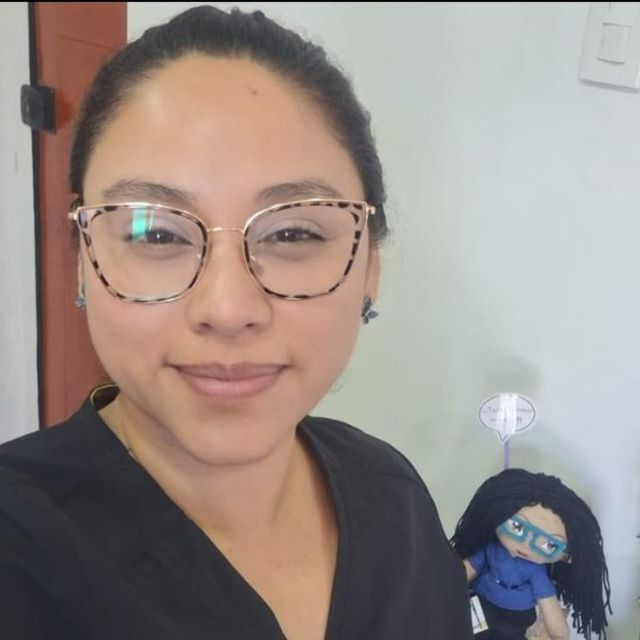 Jasna Quenaya Jaque, Psicólogo Iquique