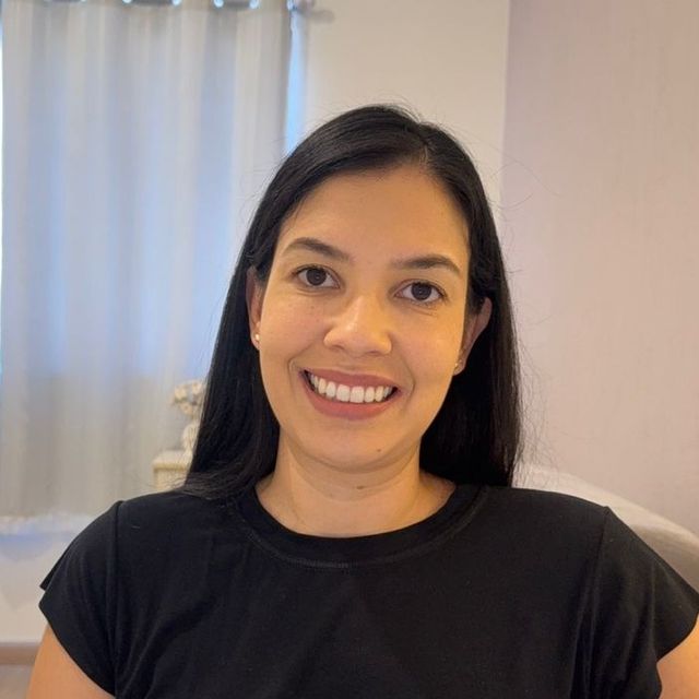 Livia Oliveira, Psicólogo São José dos Campos