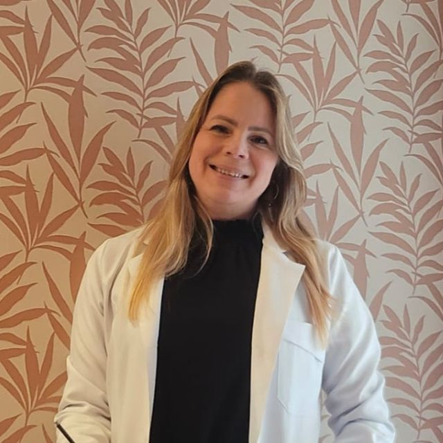 Josmary Zacarias Paz, Dermatólogo La Serena