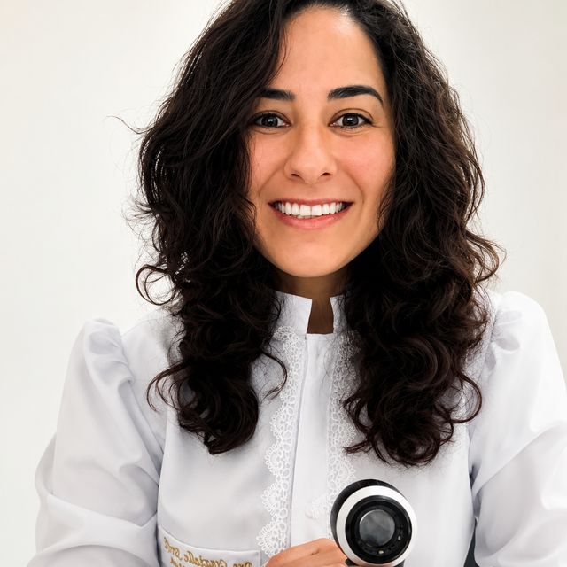 Grazielle Stuqui Lopes da Silva, Dermatologista Santos