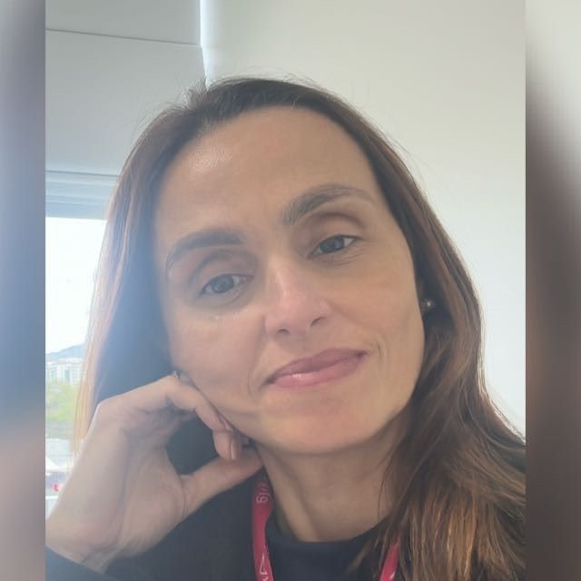 Ana Claudia Da Cunha Bilate, Alergista Rio de Janeiro