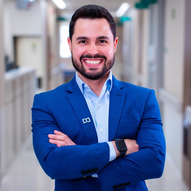 Eudes Carvalho Assis Filho, Cirurgião torácico Brasília