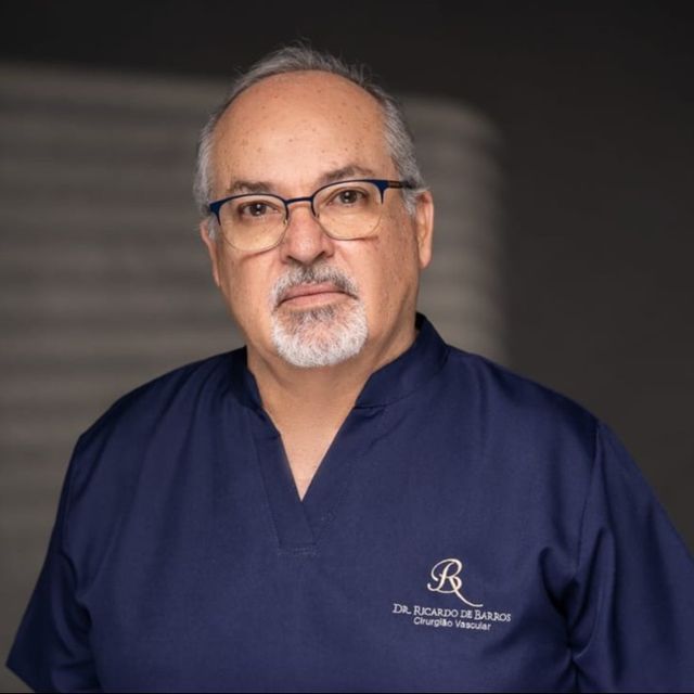 Ricardo De Barros Ribeiro, Cirurgião geral Taubaté