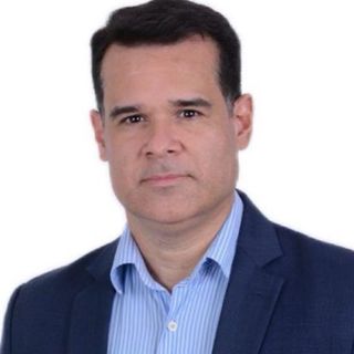 Sidraiton Melo, Ginecologista Caruaru