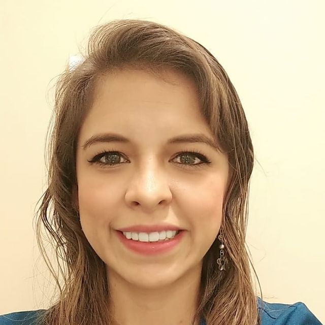 Monica Medina , Pediatra Lima