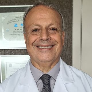 Ampliar imagem: José Jacyr Leal Junior, Ginecologista Curitiba