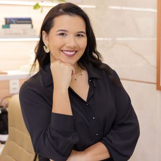 Dra. Anita Célia Naves Silva