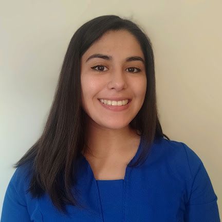 Yulisa Cárdenas Soto, Dentista Valdivia