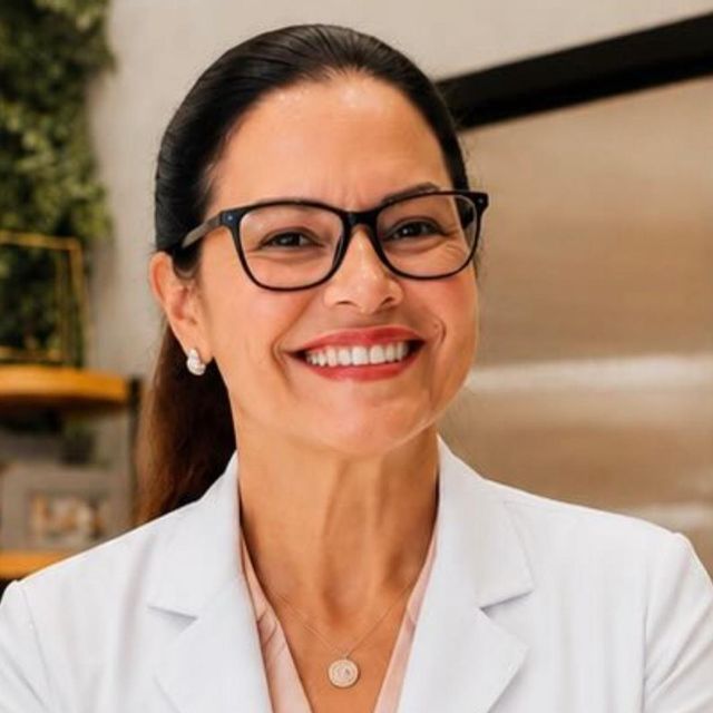 Juliana  Paiva, Pediatra Itapema
