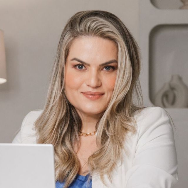 Alessandra Kunzler Giampaoli, Geriatra Porto Alegre