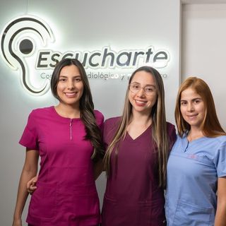 Dra. Nicole Plazas Parra