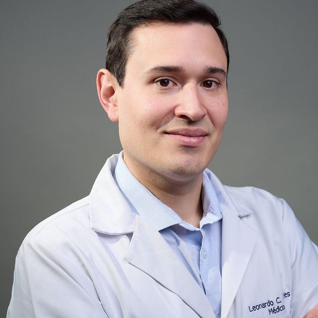 Leonardo Cousseau Borges, Cirurgião oncológico Porto Alegre