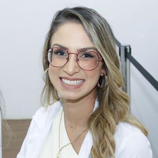 Bettina Chrispim Ferreira Alves, Ginecologista Cabreúva