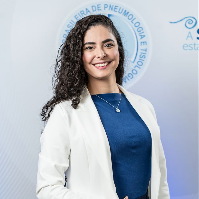 Daiana Alves Cordeiro Silva, Pneumologista pediátrico Curitiba