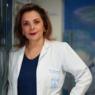 Acercar imagen: Claudia Patricia Nieto Gonzalez, Cirujano plástico Bogotá