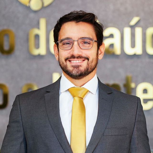 Rodrigo de Almeida Chinelli , Anestesiologista Salvador