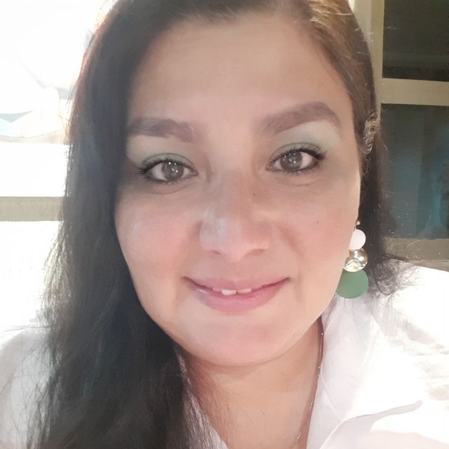 Viviane Sobania , Fisioterapeuta Curitiba