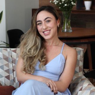 Natália  Marliere, Ginecologista Volta Redonda