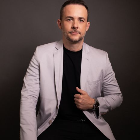 Vinicius Gonçalves de Azevedo, Ortopedista - Traumatologista Brasília