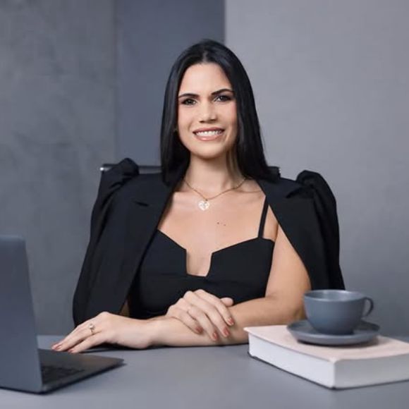 Rayanne Apolônio, Médico clínico geral Aracaju