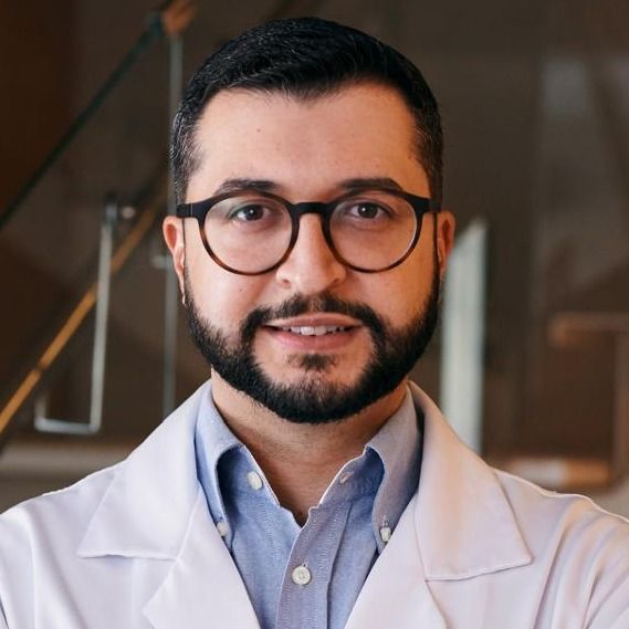 João Ricardo Medeiros, Ortopedista - Traumatologista Pelotas