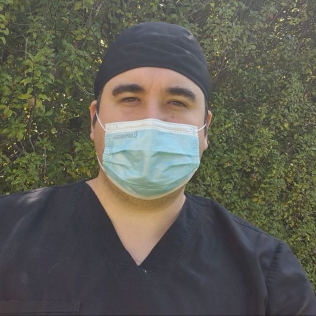 Camilo Salinas Muñoz, Neurocirujano Maipú