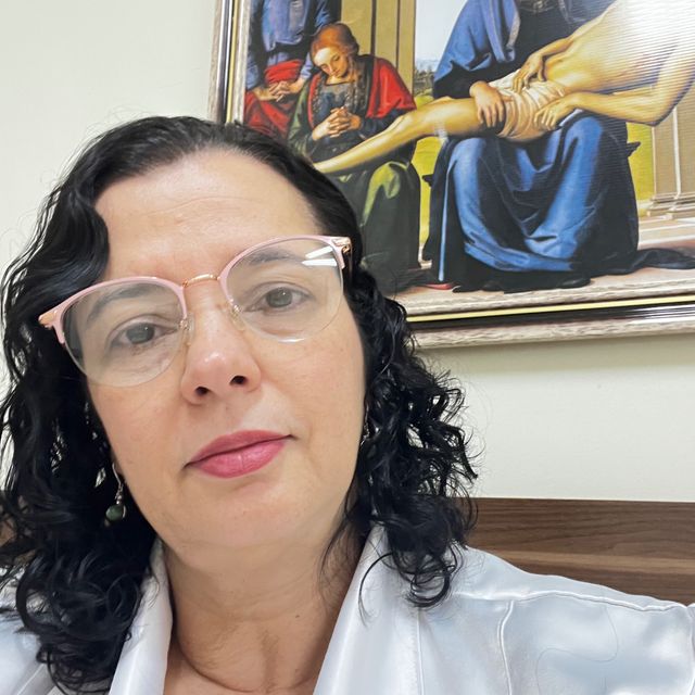 Meimei Diniz Morais, Ginecologista Goiânia