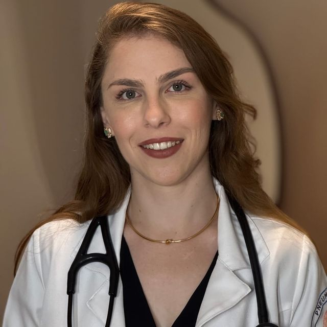 Luara Dantas Espinosa, Pneumologista Ribeirão Preto