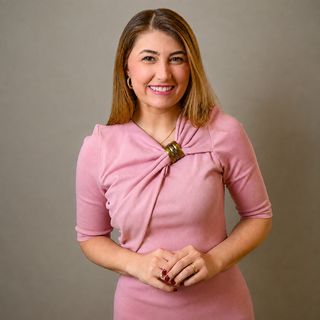 Luiza Dall’Asta, Ginecologista Curitiba