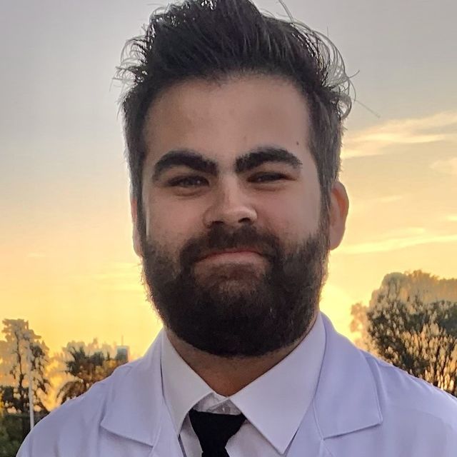 Ander Renato Silva Loyola Soares, Médico clínico geral Apucarana