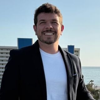Dr. Ricardo Reiniger Olivero